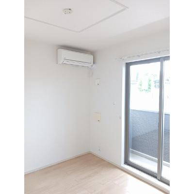 Ｊ　スタジアム　フロント 101【管理NO：1-020678801-01010】 ★家具家電は申し込み後に搬入します★の物件写真2
