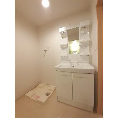 プラウド 201【管理NO：1-019845201-02010】 ★家具家電は申し込み後に搬入します★の物件写真6