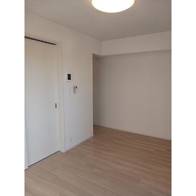 リヴェール響 106【管理NO：1-028718901-01050】 ★家具家電は申し込み後に搬入します★ ★2026年11月上旬入居可能★の物件写真2