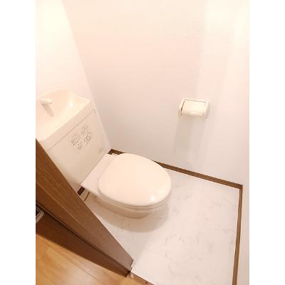 フィオーレ 202【管理NO：1-012033001-02020】 ★家具家電は申し込み後に搬入します★の物件写真5