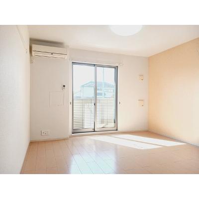 Ｃｏｍｆｏｒｔ　Ｓｉｚｕｋａ 106【管理NO：1-018629901-01050】 ★家具家電は申し込み後に搬入します★の物件写真2