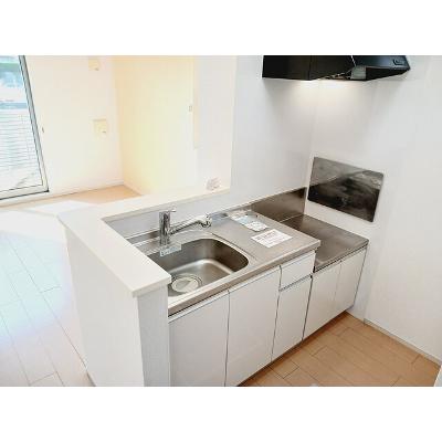 Ｃｏｍｆｏｒｔ　Ｓｉｚｕｋａ 106【管理NO：1-018629901-01050】 ★家具家電は申し込み後に搬入します★の物件写真3