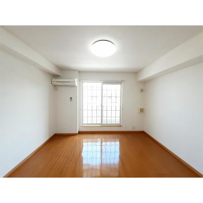 クロス　マウンテン 203【管理NO：1-014135801-02030】 ★家具家電は申し込み後に搬入します 2026年08月中旬入居可能の物件写真2