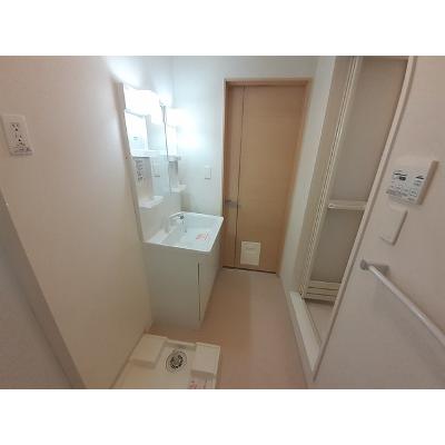 アンダンテ＝モンテ・ウノ 102【管理NO：1-020138901-01020】 ★家具家電は申し込み後に搬入します 2026年08月下旬入居可能の物件写真6