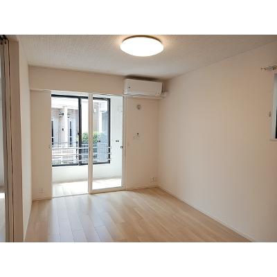 グレース　Ａ 102【管理NO：1-028073901-01020】 ★家具家電は申し込み後に搬入します★の物件写真2