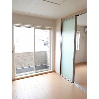 シュパルゲル　Ｂ棟 103【管理NO：1-016745102-01030】 ★家具家電は申し込み後に搬入します★ ★2026年08月下旬入居可能★の物件写真2