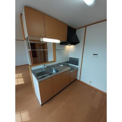フレーズＡ 201【管理NO：1-011908201-02010】 ★家具家電は申し込み後に搬入します★の物件写真3