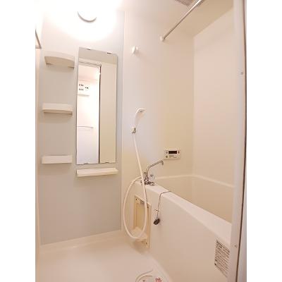 グレース仲蔵 201【管理NO：1-015737001-02010】 ★家具家電は申し込み後に搬入します★の物件写真4