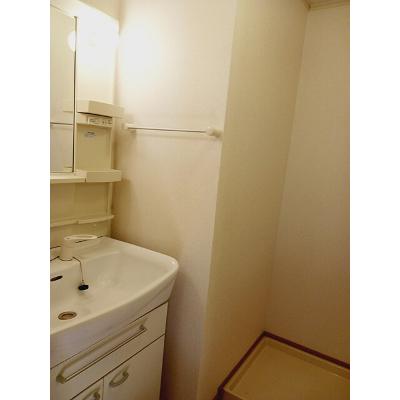 ビサイド・シーⅡ 201【管理NO：1-014006701-02010】 ★家具家電は申し込み後に搬入します★の物件写真6