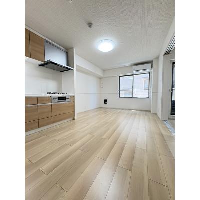 アビタ諸福 201【管理NO：1-028230901-02010】 ★家具家電は申し込み後に搬入します★の物件写真2