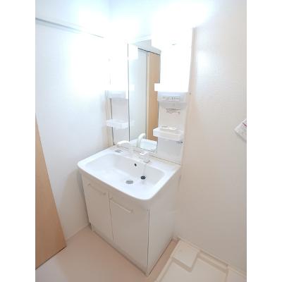 Ｎｅｏ　Ｉ 205【管理NO：1-021476101-02040】 ★家具家電は申し込み後に搬入します★の物件写真6