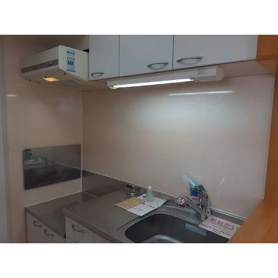 セレノ　アロッジオⅡ 101【管理NO：1-014428201-01010】 ★家具家電は申し込み後に搬入します 2026年08月中旬入居可能の物件写真3
