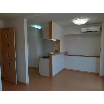 アプローズ 202【管理NO：1-016154101-02020】 ★家具家電は申し込み後に搬入します 2026年08月下旬入居可能の物件写真2
