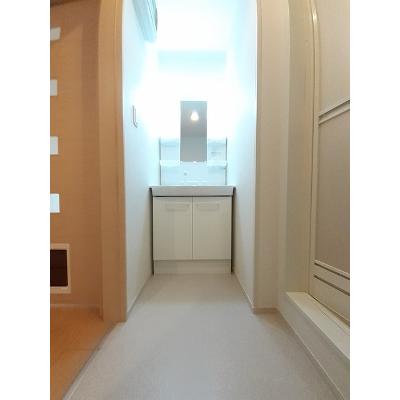 セレノ　カーサ 102【管理NO：1-020567001-01020】 ★家具家電は申し込み後に搬入します★ ★2026年08月下旬入居可能★の物件写真6