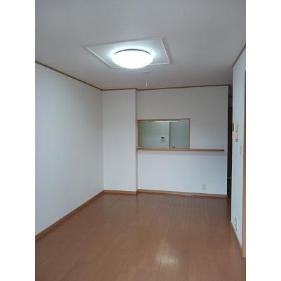 グラースアンジュⅡ 201【管理NO：1-013070001-02010】 ★家具家電は申し込み後に搬入します★の物件写真2