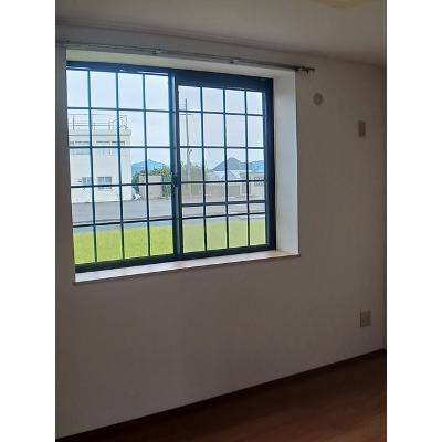 ジェントリーⅠ 102【管理NO：1-010135701-01020】 ★家具家電は申し込み後に搬入します★の物件写真2