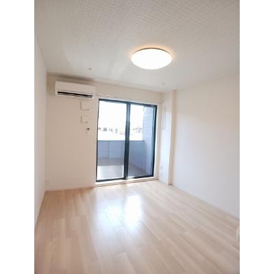 ルーク　Ⅱ 102【管理NO：1-027974602-01020】 ★家具家電は申し込み後に搬入します 2026年08月下旬入居可能の物件写真2