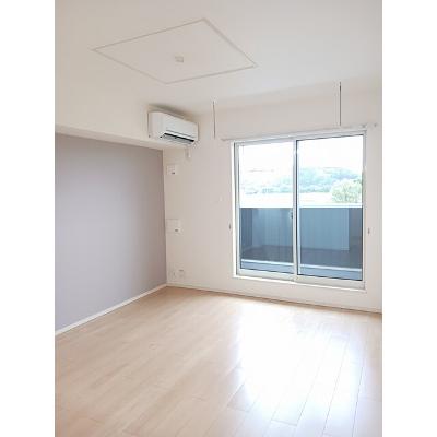 シエル・エトワレ　　Ⅲ 203【管理NO：1-021301603-02030】 ★家具家電は申し込み後に搬入します★の物件写真2