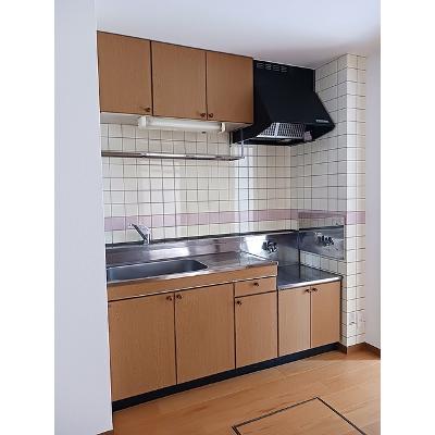 ミレニアムＳ　Ⅱ 101【管理NO：1-009754901-01010】 ★家具家電は申し込み後に搬入します★の物件写真3