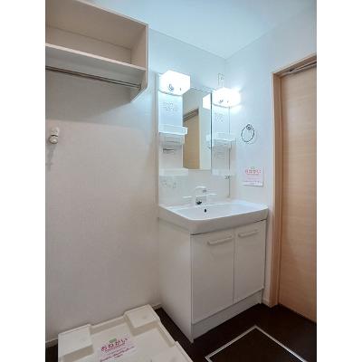 レンリⅠ 201【管理NO：1-020544901-02010】 ★家具家電は申し込み後に搬入します★の物件写真6