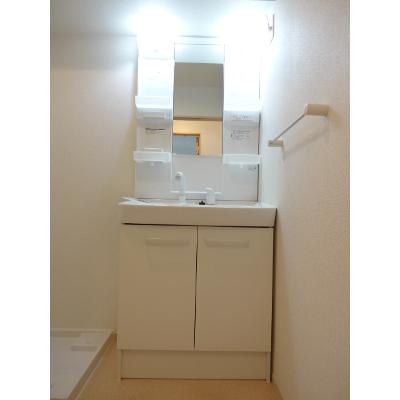 apartment 香川県仲多度郡多度津町北鴨１丁目２番２１号 

↓地図はこちらから