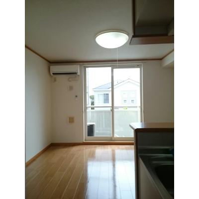 ステラ　プレッソ　Ａ 201【管理NO：1-012358401-02010】 ★家具家電は申し込み後に搬入します 2026年08月上旬入居可能の物件写真2