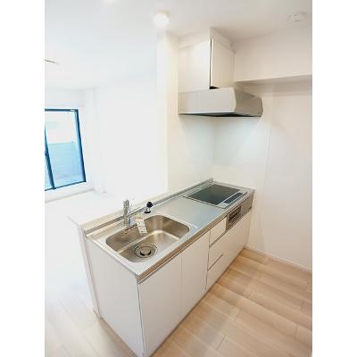 グランビスタ初月 203【管理NO：1-028159701-02030】 ★家具家電は申し込み後に搬入しますの物件写真3