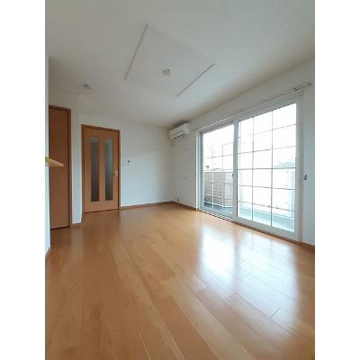 イースト・ユニゾン 101【管理NO：1-013793601-01010】 ★家具家電は申し込み後に搬入します 2026年08月中旬入居可能の物件写真2