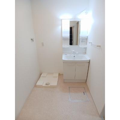ミューカルム 202【管理NO：1-099493601-02020】 ★家具家電は申し込み後に搬入します★の物件写真6