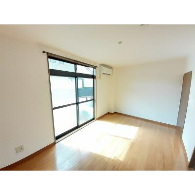 ラ・フィーネ 202【管理NO：1-009492501-02020】 ★家具家電は申し込み後に搬入します 2026年08月下旬入居可能の物件写真2