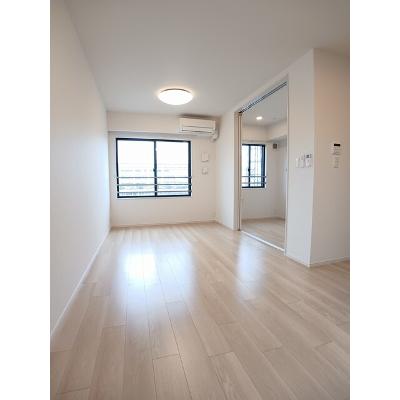 シャルム　コート 201【管理NO：1-027665701-02010】 ★家具家電は申し込み後に搬入します 2026年08月中旬入居可能の物件写真2