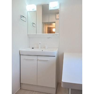 apartment 山口県防府市三田尻１丁目３番１６号 

↓地図はこちらから