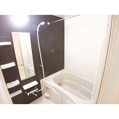 ラ・アヴェニール 101【管理NO：1-016618901-01010】 ★家具家電は申し込み後に搬入しますの物件写真4