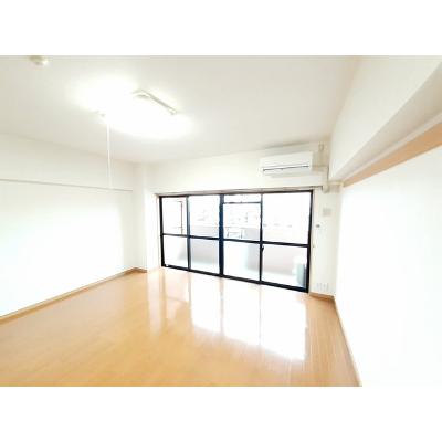 ランドマーク兵庫ファースト 205【管理NO：1-013973501-02050】 ★家具家電は申し込み後に搬入します 2026年08月中旬入居可能の物件写真2