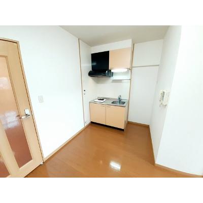 ランドマーク兵庫ファースト 205【管理NO：1-013973501-02050】 ★家具家電は申し込み後に搬入します 2026年08月中旬入居可能の物件写真3