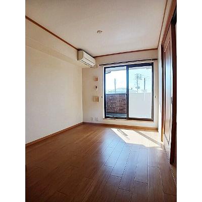 ビクトリア参番館 202【管理NO：1-012752703-02020】 ★家具家電は申し込み後に搬入します★の物件写真2