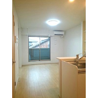 トリオ・グレースⅢ 206【管理NO：1-024964103-02050】 ★家具家電は申し込み後に搬入します★の物件写真2