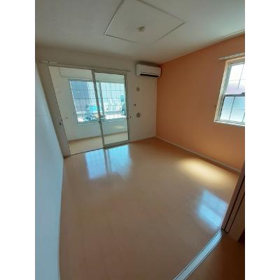 イーストフィールド　Ｃ 101【管理NO：1-019415301-01010】 ★家具家電は申し込み後に搬入します★の物件写真2