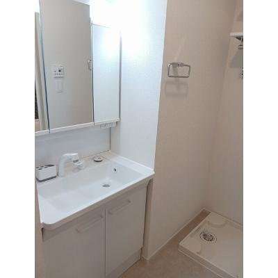 Ｅｘｃｅｌｌｅｎｔ　悠　Ⅲ　Ａ 205【管理NO：1-027578401-02050】 ★家具家電は申し込み後に搬入します★の物件写真6