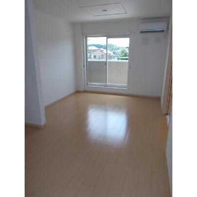 グランシャリオ 204【管理NO：1-016785501-02040】 ★家具家電は申し込み後に搬入します★の物件写真2
