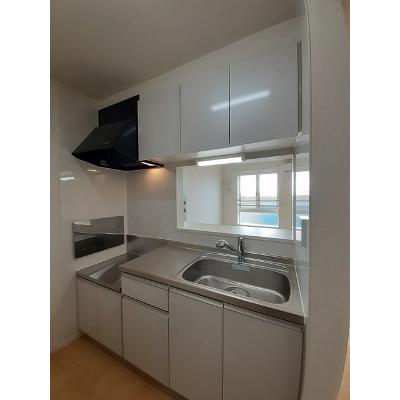 フォンテーヌ 202【管理NO：1-022982601-02020】 ★家具家電は申し込み後に搬入します 2026年07月中旬入居可能の物件写真3