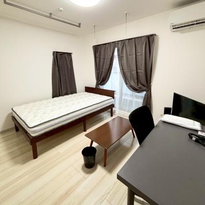 【J’sコート北新宿 105】厚さ25㎝超高密度ポケットコイルマットレス使用！東中野駅徒歩6分！新宿駅まで乗り換えなしで5分！築浅マンション☆【インターネット無料】の外観画像