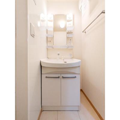 D-ROOMマンスリー【メゾンドアブリコ】浴室換気乾燥機付き！インターネット無料！の物件写真5