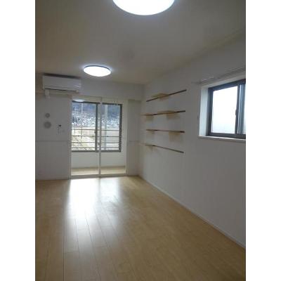 ロジュマン　ココティエⅢ 205【管理NO：1-024362903-02050】 ★家具家電は申し込み後に搬入します 2026年08月中旬入居可能の物件写真2