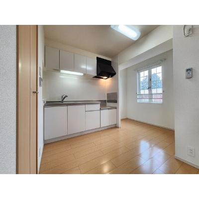 ポポラーレⅢ 202【管理NO：1-020424701-02020】 ★家具家電は申し込み後に搬入します 2026年08月下旬入居可能の物件写真3