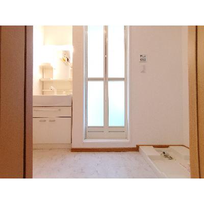 ロイヤル　クレッセント　Ⅲ 104【管理NO：1-015037803-01040】 ★家具家電は申し込み後に搬入します★ ★2026年08月中旬入居可能★の物件写真6