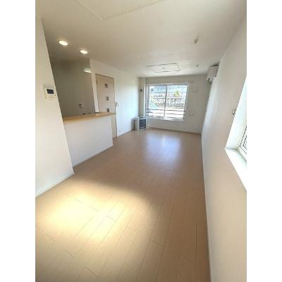 リバティ　パー　オン 101【管理NO：1-020826701-01010】 ★家具家電は申し込み後に搬入します★の物件写真2