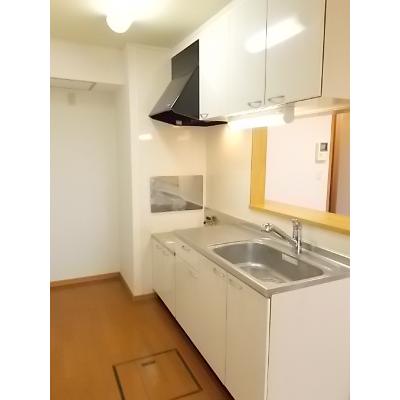 エスカパード 102【管理NO：1-013779003-01020】 ★家具家電は申し込み後に搬入します 2026年08月下旬入居可能の物件写真3