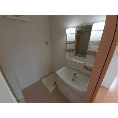 apartment 岩手県宮古市磯鶏３丁目１番２７ 

↓地図はこちらから