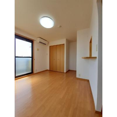 グレイシャス上田 301【管理NO：1-012528901-03010】 ★家具家電は申し込み後に搬入します★ ★2026年10月下旬入居可能★の物件写真2
